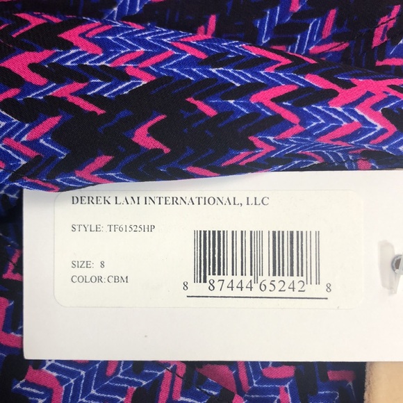 🌻 NWT Derek Lam IO Crosby 100% Silk Top
100% Silk - Picture 10 of 16